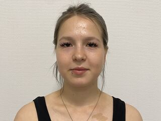 cam girl spreading pussy TrudiPernell