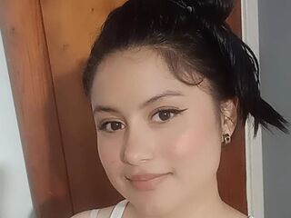 cam girl showing tits ValerieSierra