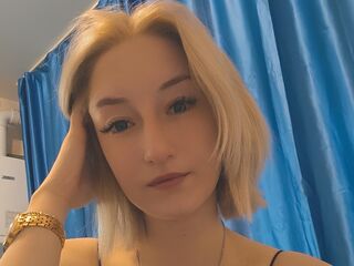 chatrubate cam girl VedaLakes