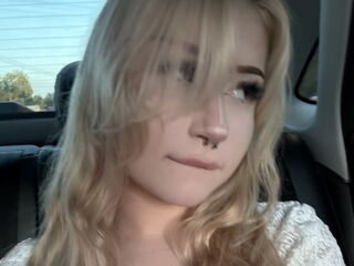 naked webcamgirl video VerlieRentar