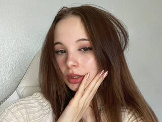 hot camwhore VeronaHewlett