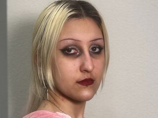 cam girl fingering VictorinaHarvest