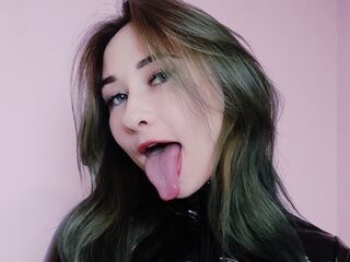 adult hardcore cam VikaCheers