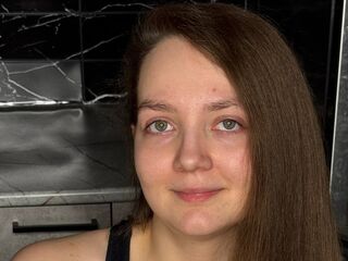 spy web cam YaelSestoso