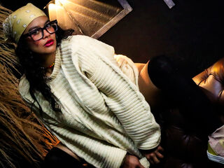 adult web cam chat room ZiaNoir