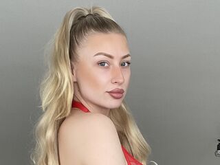 camslut topless blondebelle
